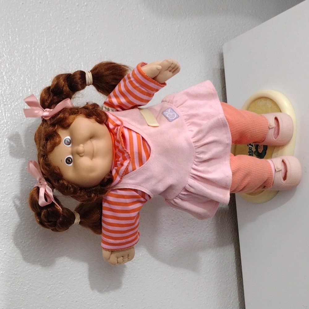 Cabbage Patch HTF Cornsilk Brown Hair Girl Super Cute Outfit